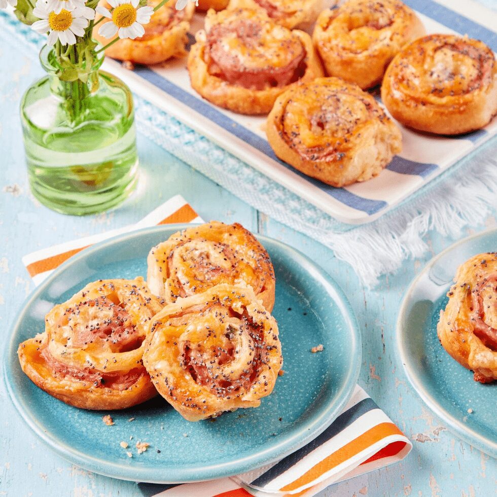 thanksgiving appetizers ham and cheese pinwheels