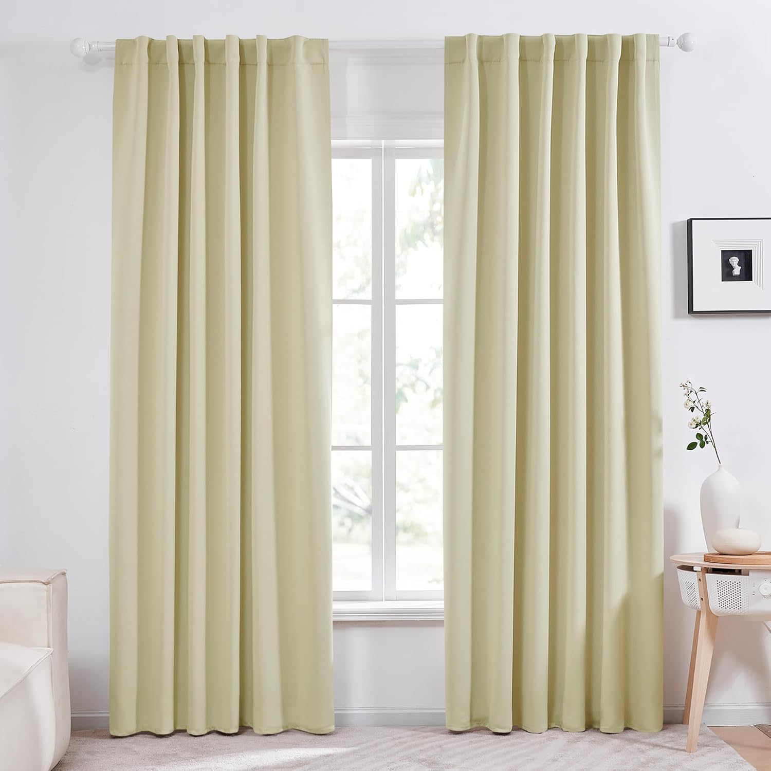 Deconovo Solid Blackout Curtains, Thermal Insulated Room Dar