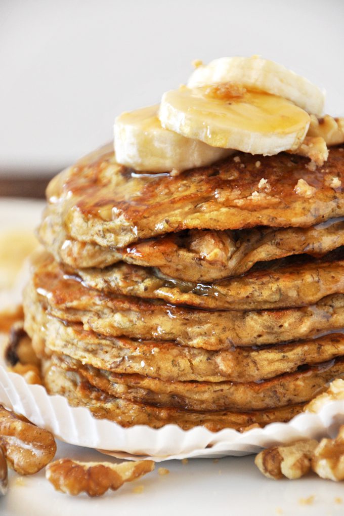 Vegan Banana Nut Muffin Pancakes